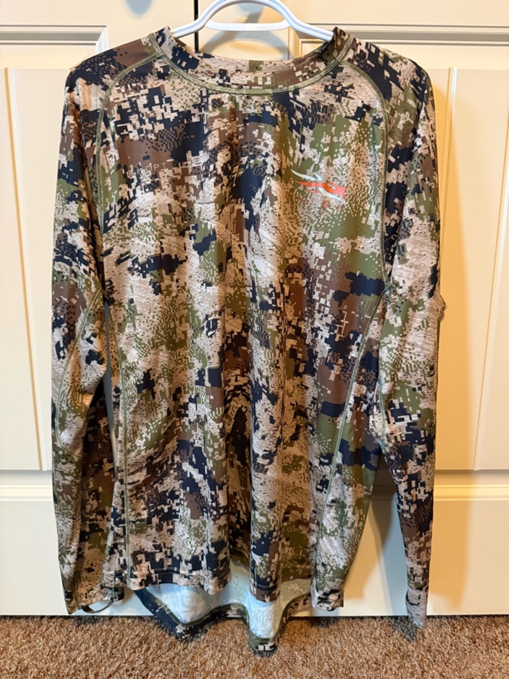 Men's Camo Long-Sleeve Performance Shirt - Green/Brown